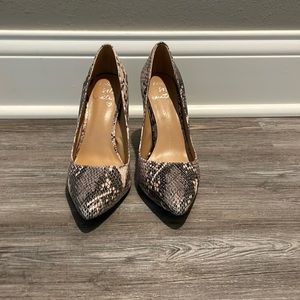 Banana Republic Animal Print heels
